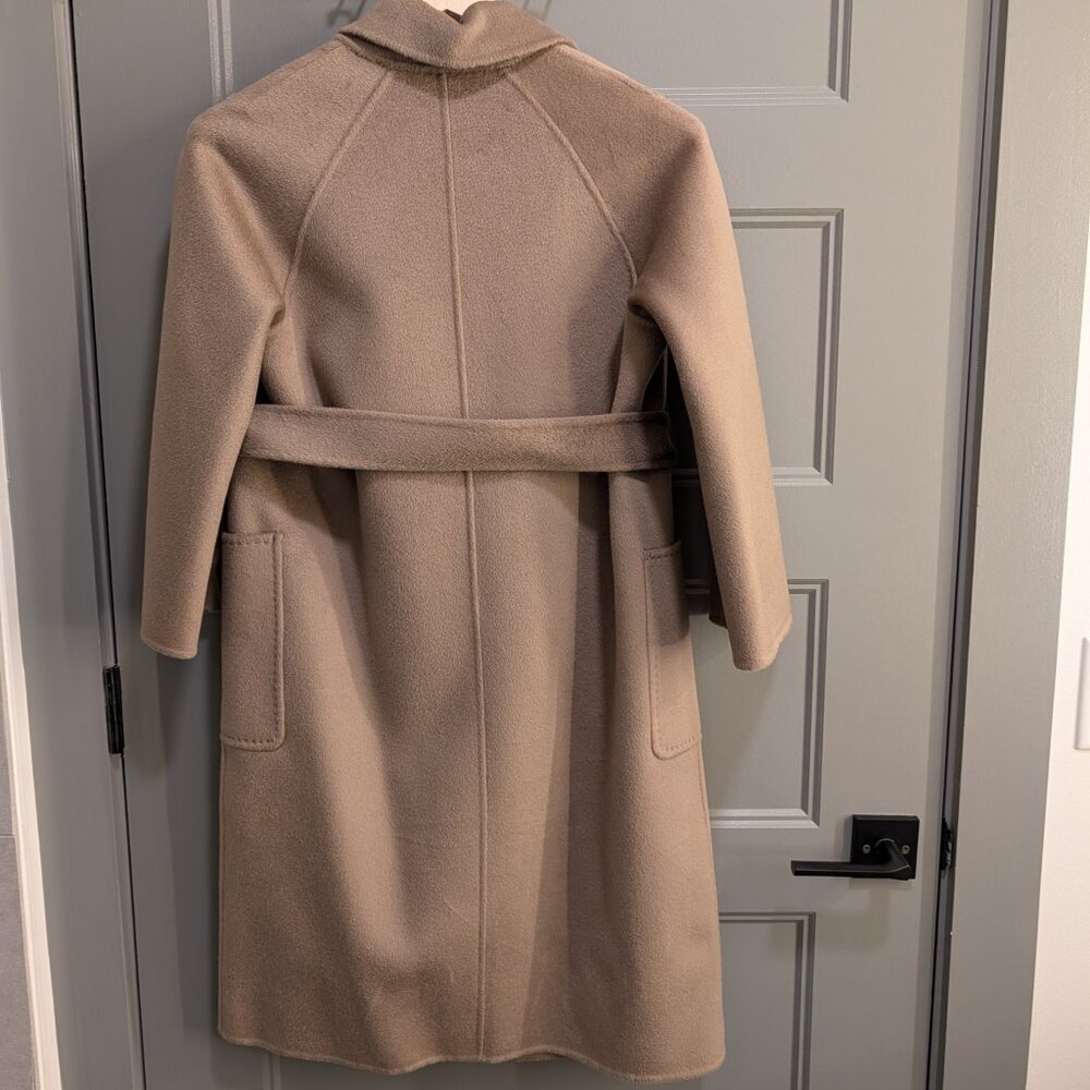 The Curated Classic Coat - Picture 2 of 5